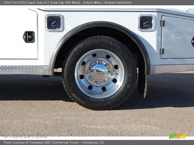 Oxford White / Medium Parchment 2004 Ford F550 Super Duty XLT Crew Cab Fifth Wheel