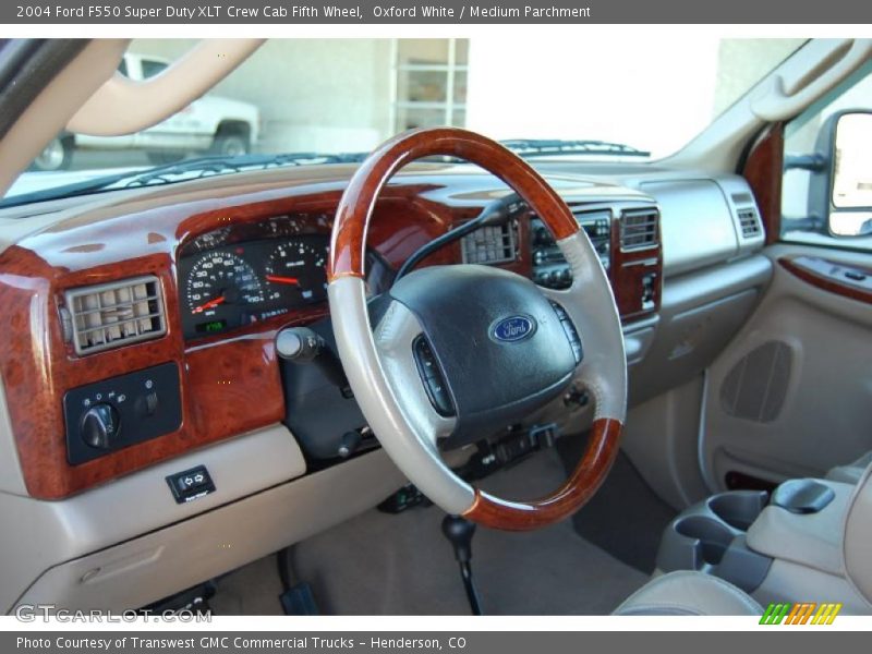 Oxford White / Medium Parchment 2004 Ford F550 Super Duty XLT Crew Cab Fifth Wheel