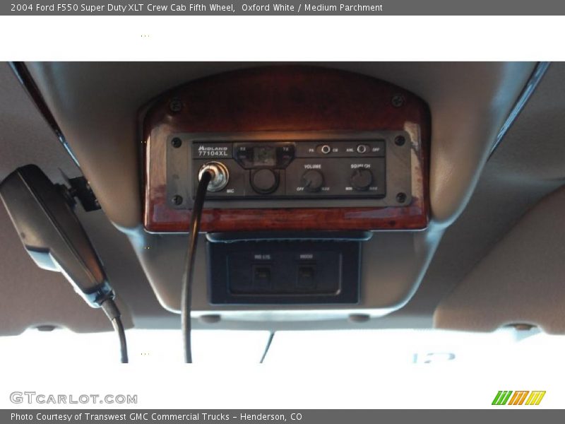 Oxford White / Medium Parchment 2004 Ford F550 Super Duty XLT Crew Cab Fifth Wheel