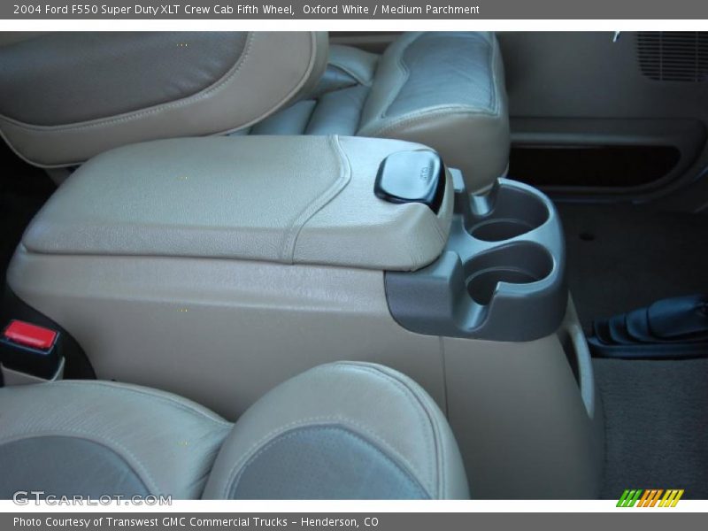 Oxford White / Medium Parchment 2004 Ford F550 Super Duty XLT Crew Cab Fifth Wheel