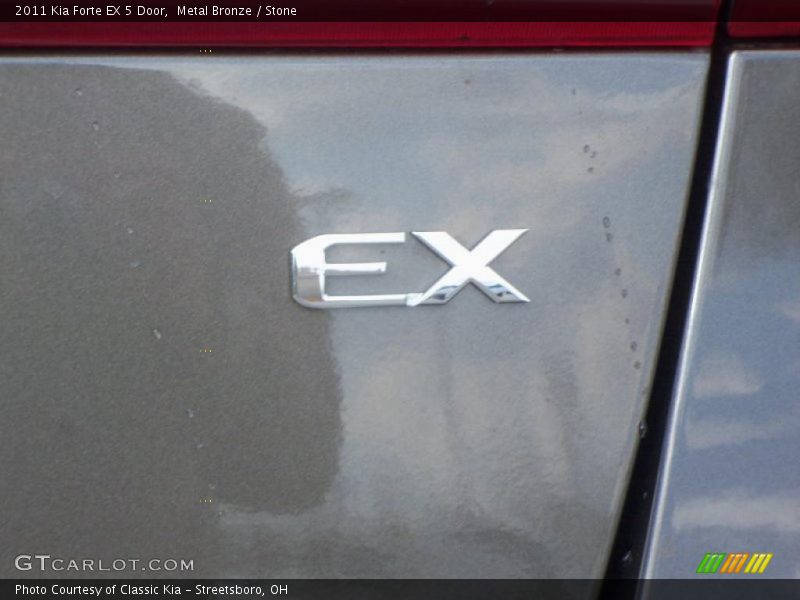 Metal Bronze / Stone 2011 Kia Forte EX 5 Door