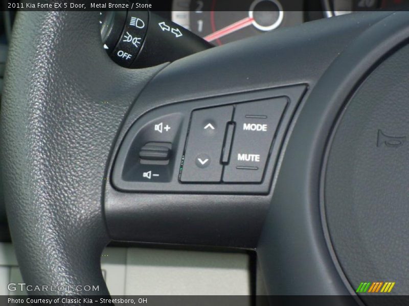 Controls of 2011 Forte EX 5 Door