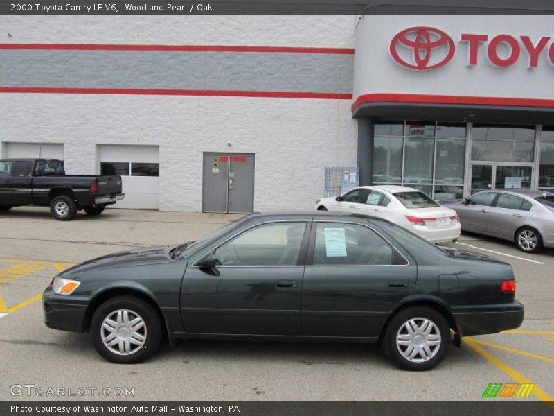 Woodland Pearl / Oak 2000 Toyota Camry LE V6
