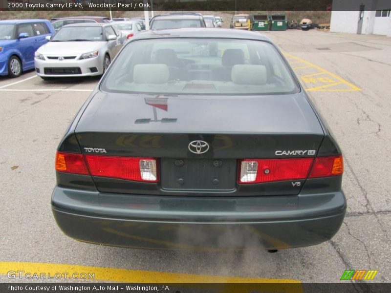 Woodland Pearl / Oak 2000 Toyota Camry LE V6