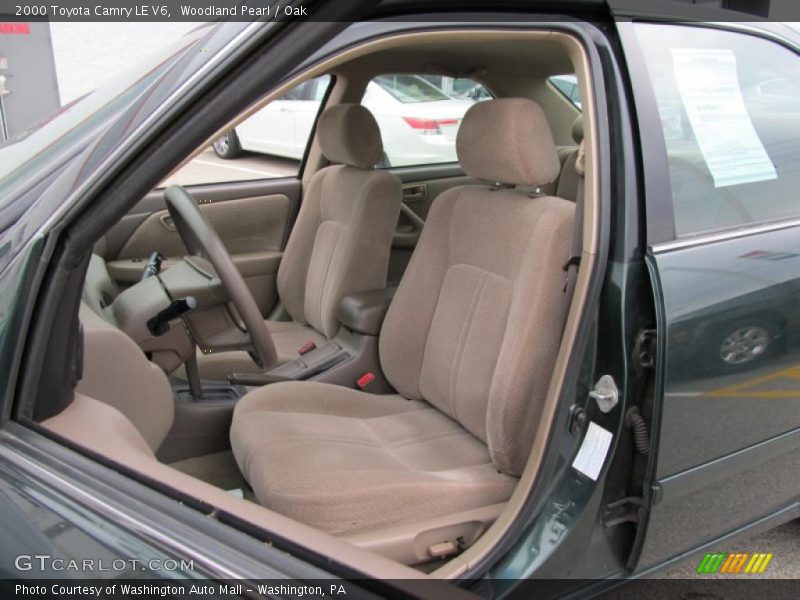 Woodland Pearl / Oak 2000 Toyota Camry LE V6