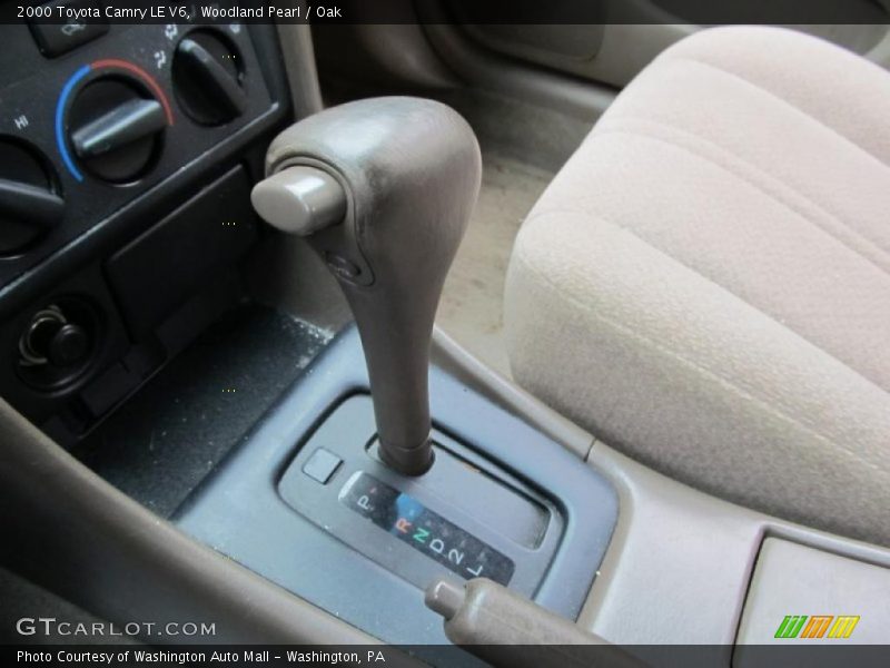 Woodland Pearl / Oak 2000 Toyota Camry LE V6