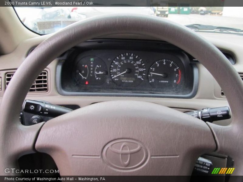 Woodland Pearl / Oak 2000 Toyota Camry LE V6