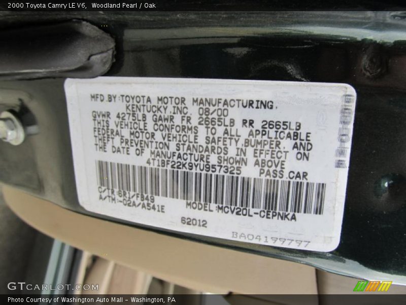 Woodland Pearl / Oak 2000 Toyota Camry LE V6