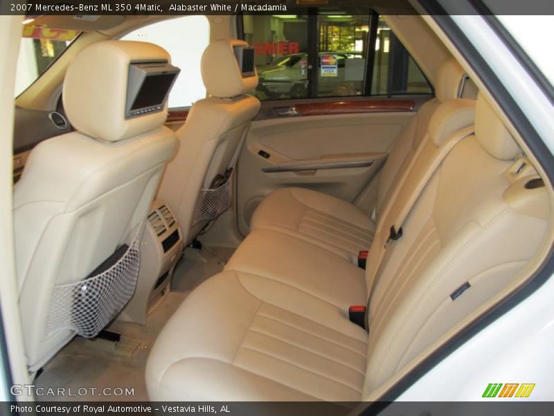 Alabaster White / Macadamia 2007 Mercedes-Benz ML 350 4Matic