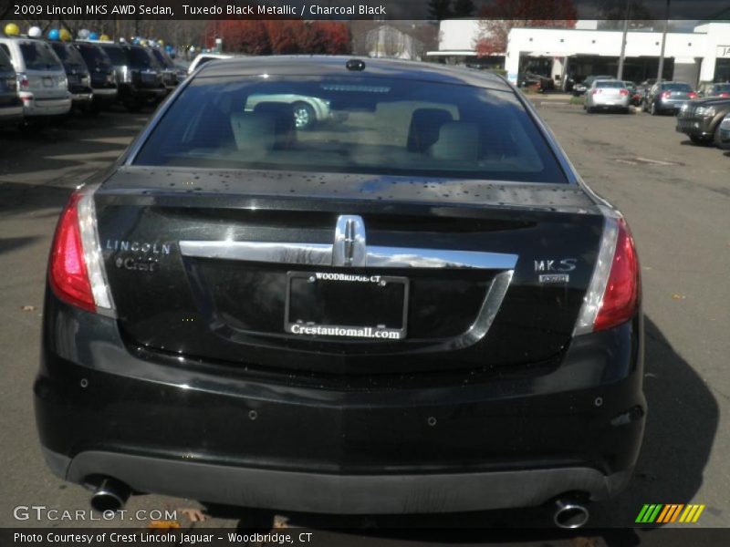Tuxedo Black Metallic / Charcoal Black 2009 Lincoln MKS AWD Sedan
