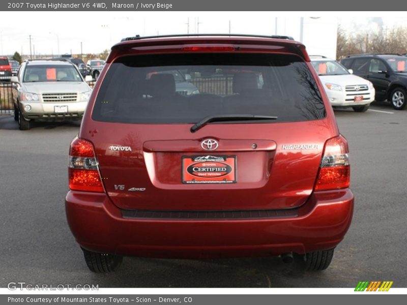 Maroon / Ivory Beige 2007 Toyota Highlander V6 4WD