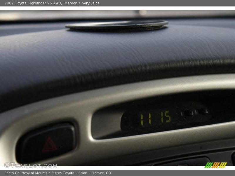 Maroon / Ivory Beige 2007 Toyota Highlander V6 4WD