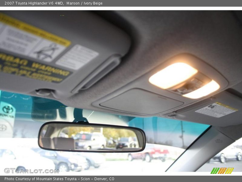 Maroon / Ivory Beige 2007 Toyota Highlander V6 4WD