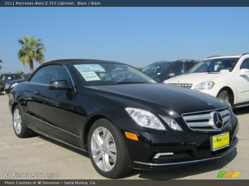Front 3/4 View of 2011 E 350 Cabriolet