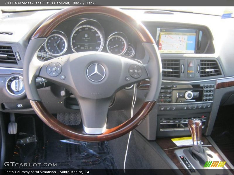  2011 E 350 Cabriolet Steering Wheel