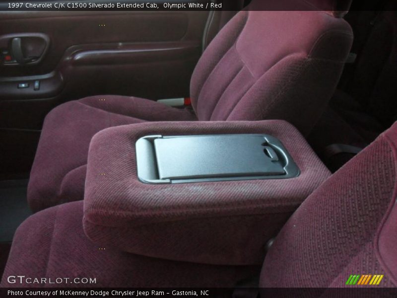 Olympic White / Red 1997 Chevrolet C/K C1500 Silverado Extended Cab