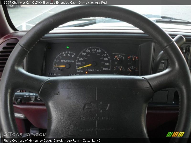 Olympic White / Red 1997 Chevrolet C/K C1500 Silverado Extended Cab