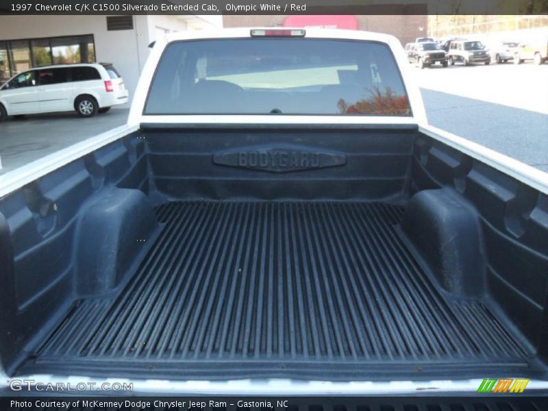 Olympic White / Red 1997 Chevrolet C/K C1500 Silverado Extended Cab