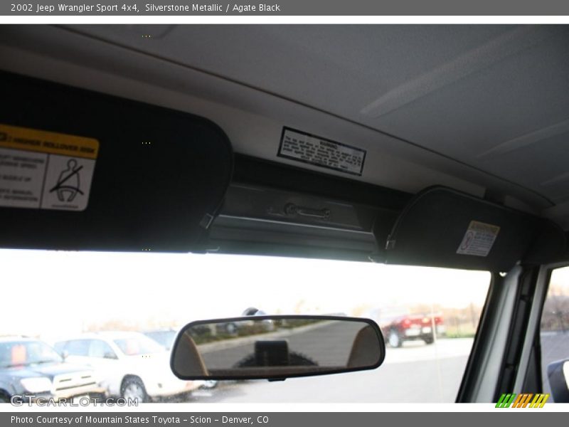 Silverstone Metallic / Agate Black 2002 Jeep Wrangler Sport 4x4