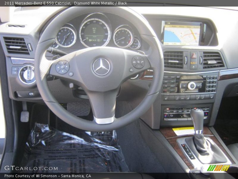  2011 E 550 Cabriolet Steering Wheel