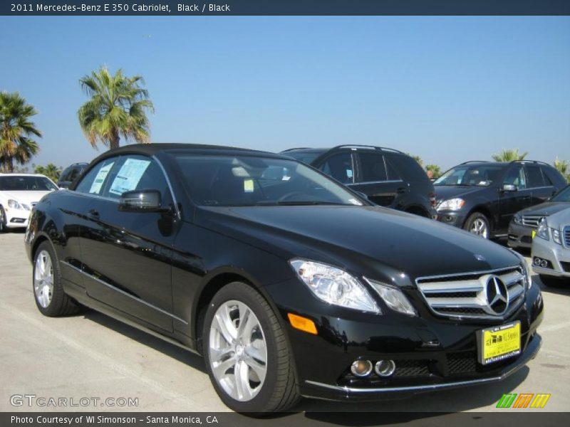 Front 3/4 View of 2011 E 350 Cabriolet