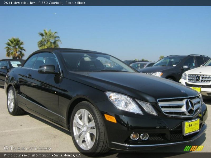 Front 3/4 View of 2011 E 350 Cabriolet
