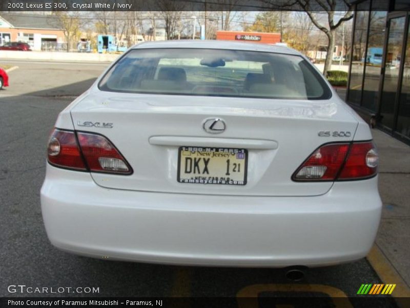 Crystal White / Ivory 2002 Lexus ES 300