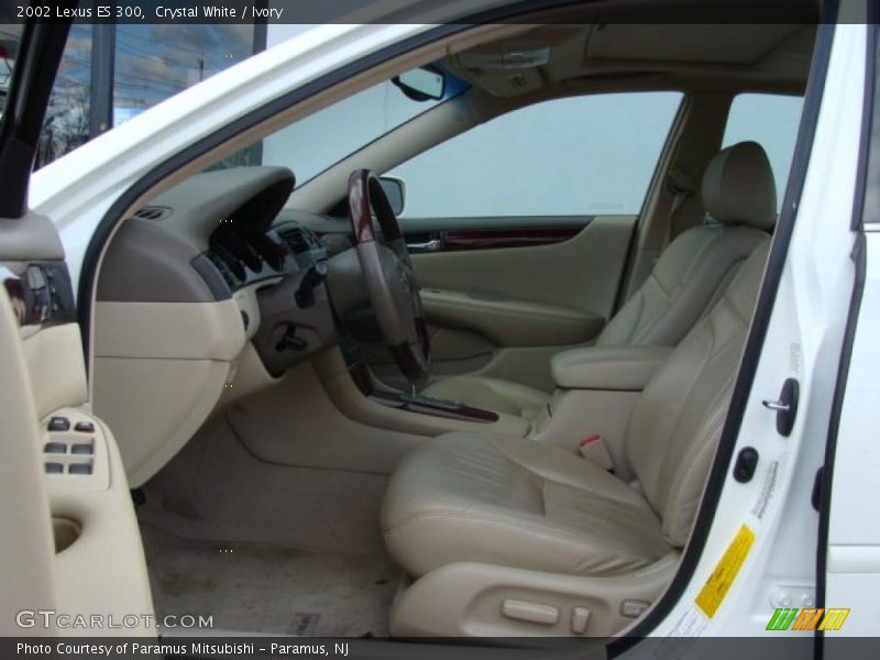Crystal White / Ivory 2002 Lexus ES 300