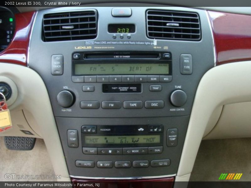 Crystal White / Ivory 2002 Lexus ES 300