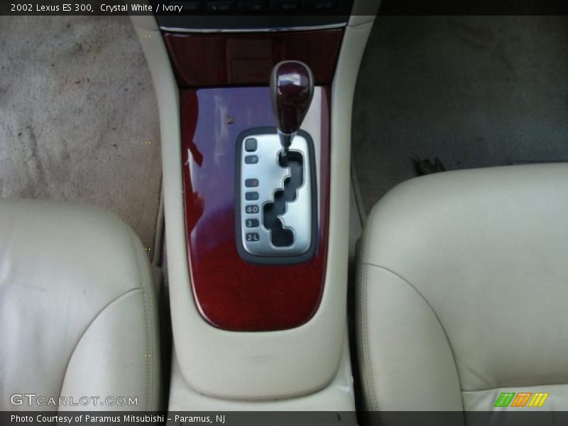 Crystal White / Ivory 2002 Lexus ES 300