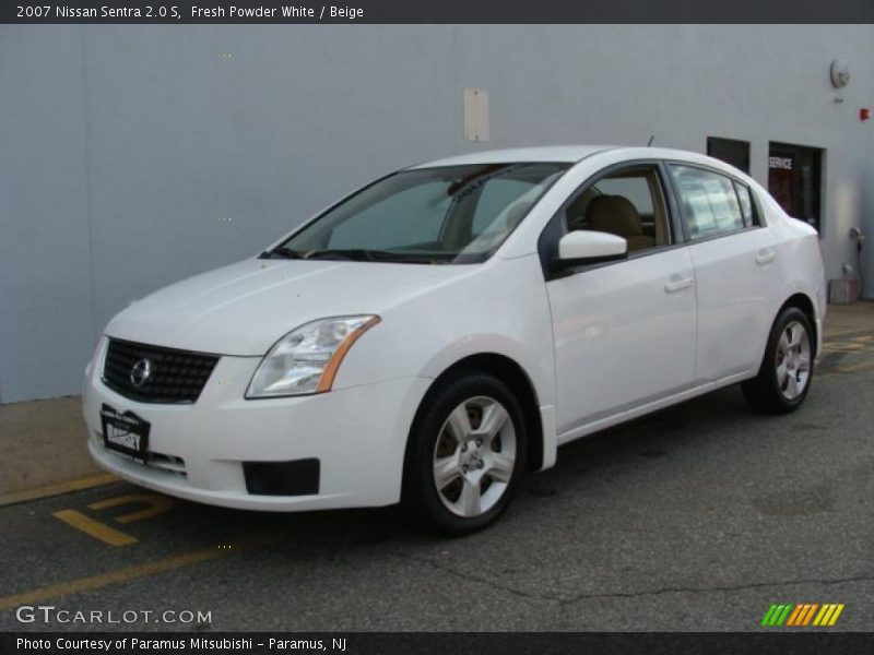 Fresh Powder White / Beige 2007 Nissan Sentra 2.0 S