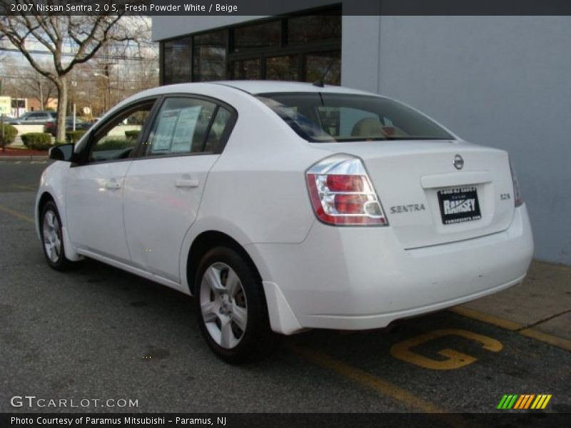 Fresh Powder White / Beige 2007 Nissan Sentra 2.0 S