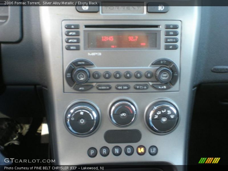 Silver Alloy Metallic / Ebony Black 2006 Pontiac Torrent