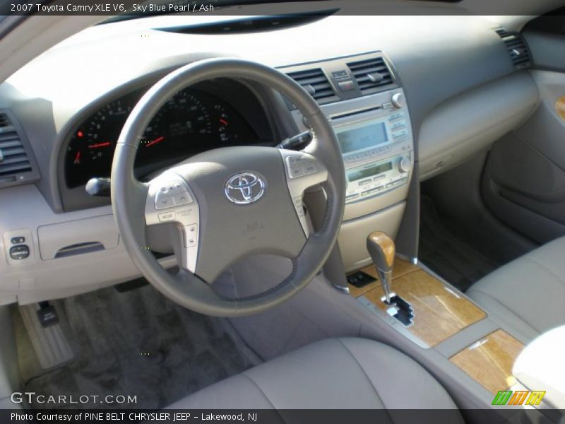 Dashboard of 2007 Camry XLE V6