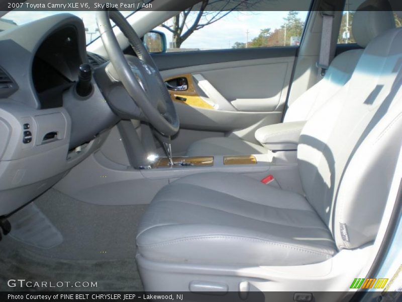  2007 Camry XLE V6 Ash Interior