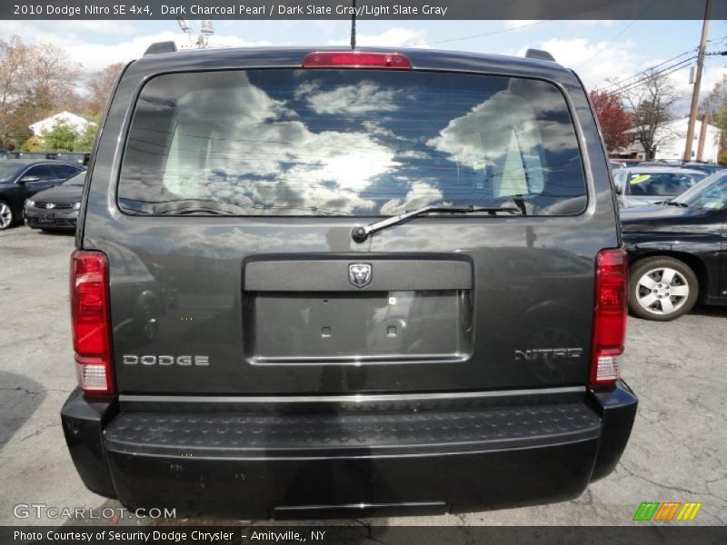 Dark Charcoal Pearl / Dark Slate Gray/Light Slate Gray 2010 Dodge Nitro SE 4x4