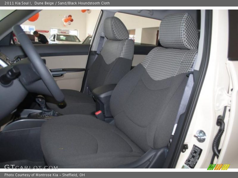 Dune Beige / Sand/Black Houndstooth Cloth 2011 Kia Soul !