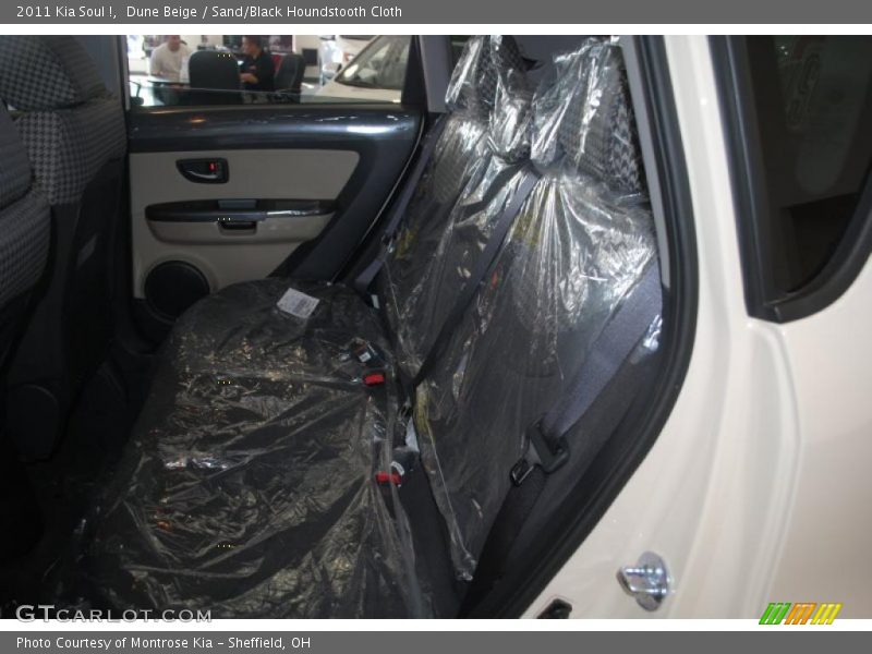 Dune Beige / Sand/Black Houndstooth Cloth 2011 Kia Soul !