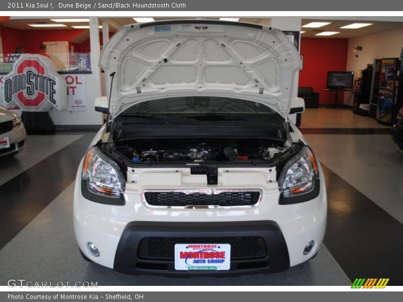 Dune Beige / Sand/Black Houndstooth Cloth 2011 Kia Soul !