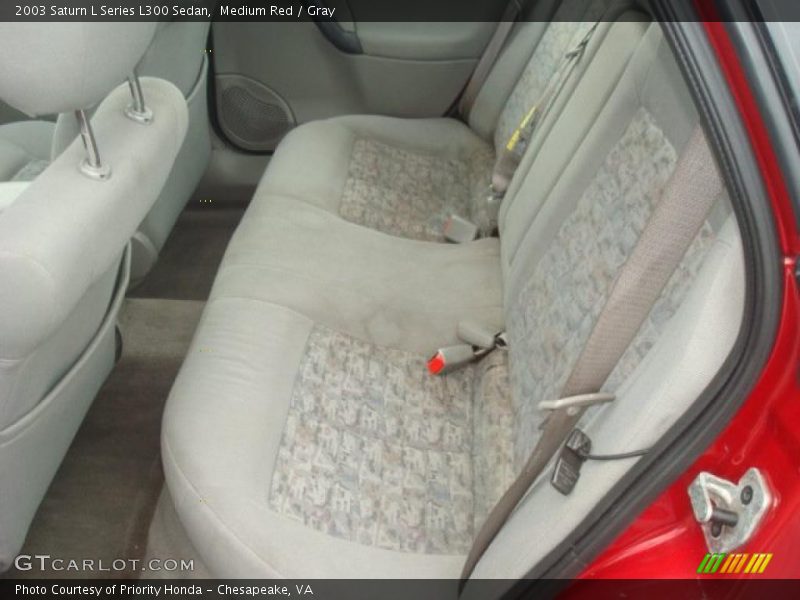 Medium Red / Gray 2003 Saturn L Series L300 Sedan
