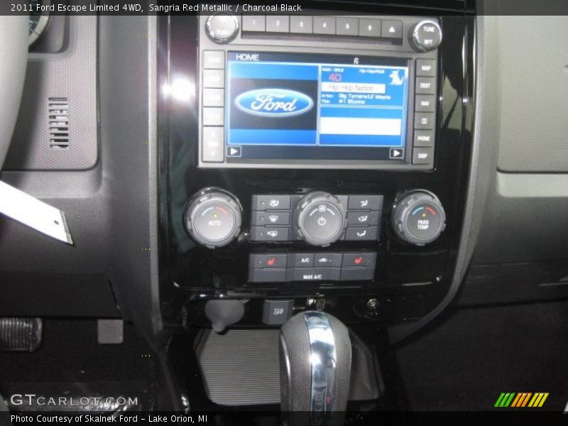 Controls of 2011 Escape Limited 4WD