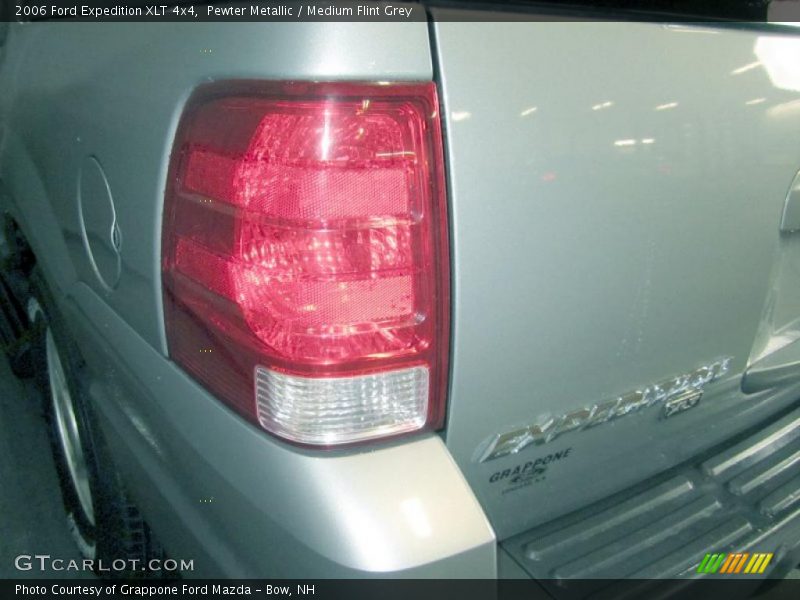 Pewter Metallic / Medium Flint Grey 2006 Ford Expedition XLT 4x4