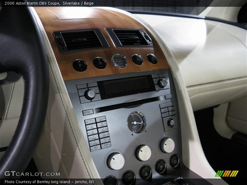 Silverlake / Beige 2006 Aston Martin DB9 Coupe