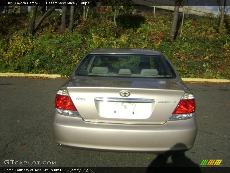 Desert Sand Mica / Taupe 2005 Toyota Camry LE
