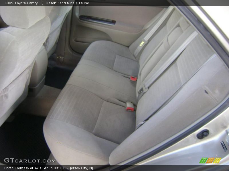 Desert Sand Mica / Taupe 2005 Toyota Camry LE
