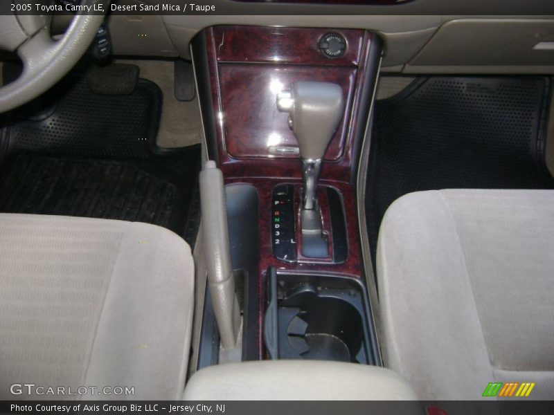 Desert Sand Mica / Taupe 2005 Toyota Camry LE