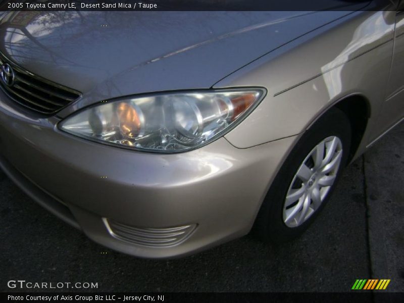 Desert Sand Mica / Taupe 2005 Toyota Camry LE