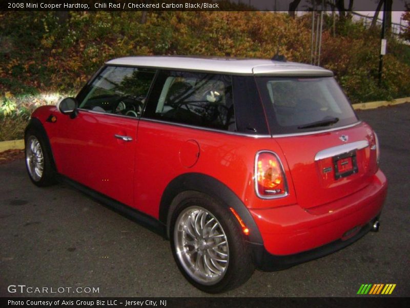 Chili Red / Checkered Carbon Black/Black 2008 Mini Cooper Hardtop