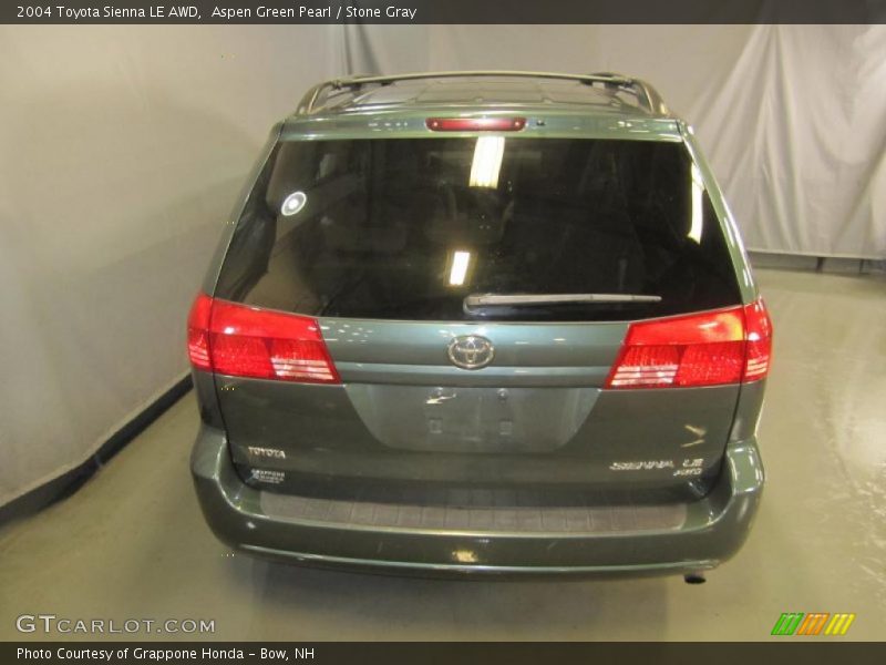Aspen Green Pearl / Stone Gray 2004 Toyota Sienna LE AWD