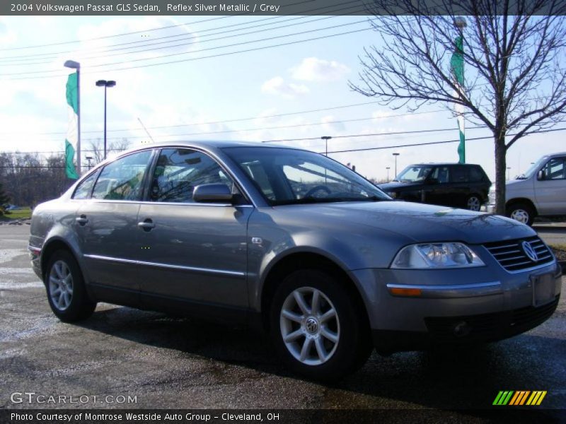 Reflex Silver Metallic / Grey 2004 Volkswagen Passat GLS Sedan